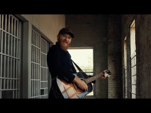 Check Out Eric Paslay’s Star Studded Video For “Nice Guy.”