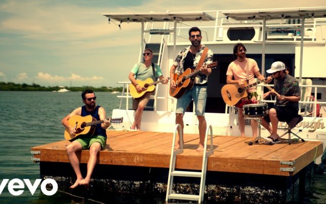 Old Dominion – I Was On A Boat That Day (Official Video)